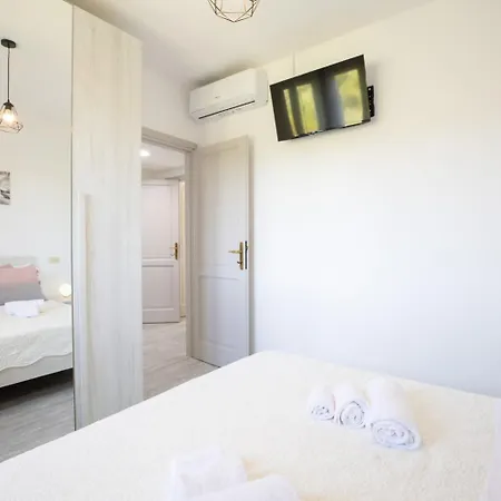 Διαμέρισμα Marianna *